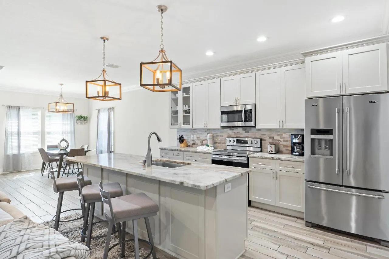 Pet Friendly Beach House - The Beach Getaway By Panhandle Getaways Panama City Beach 0*,