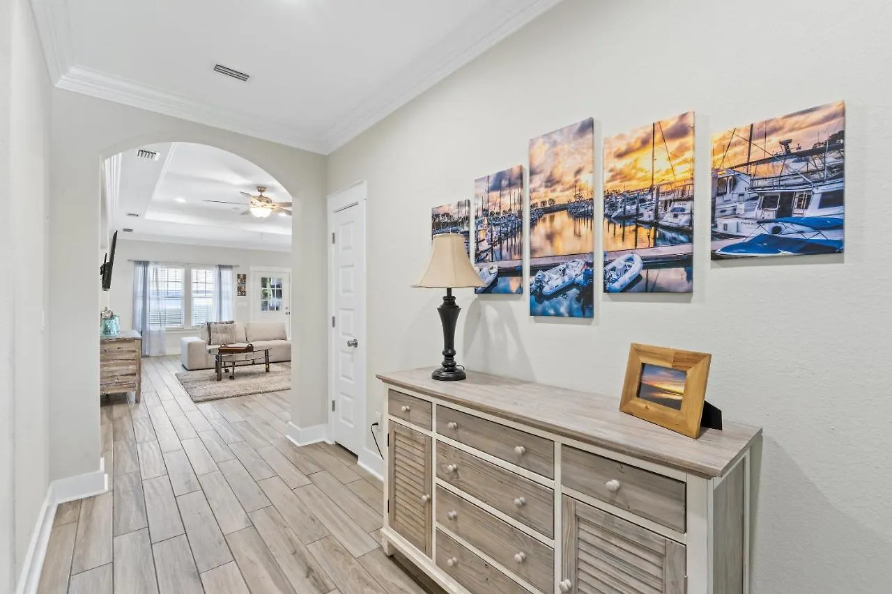 Pet Friendly Beach House - The Beach Getaway By Panhandle Getaways Panama City Beach Vakantiehuis