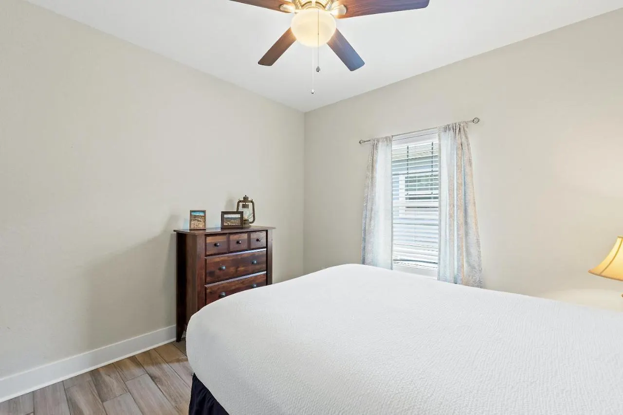 Pet Friendly Beach House - The Beach Getaway By Panhandle Getaways Panama City Beach 0*,