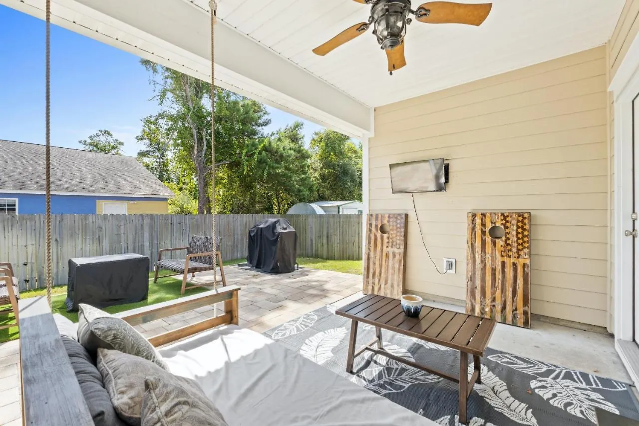 Pet Friendly Beach House - The Beach Getaway By Panhandle Getaways Panama City Beach Verenigde Staten