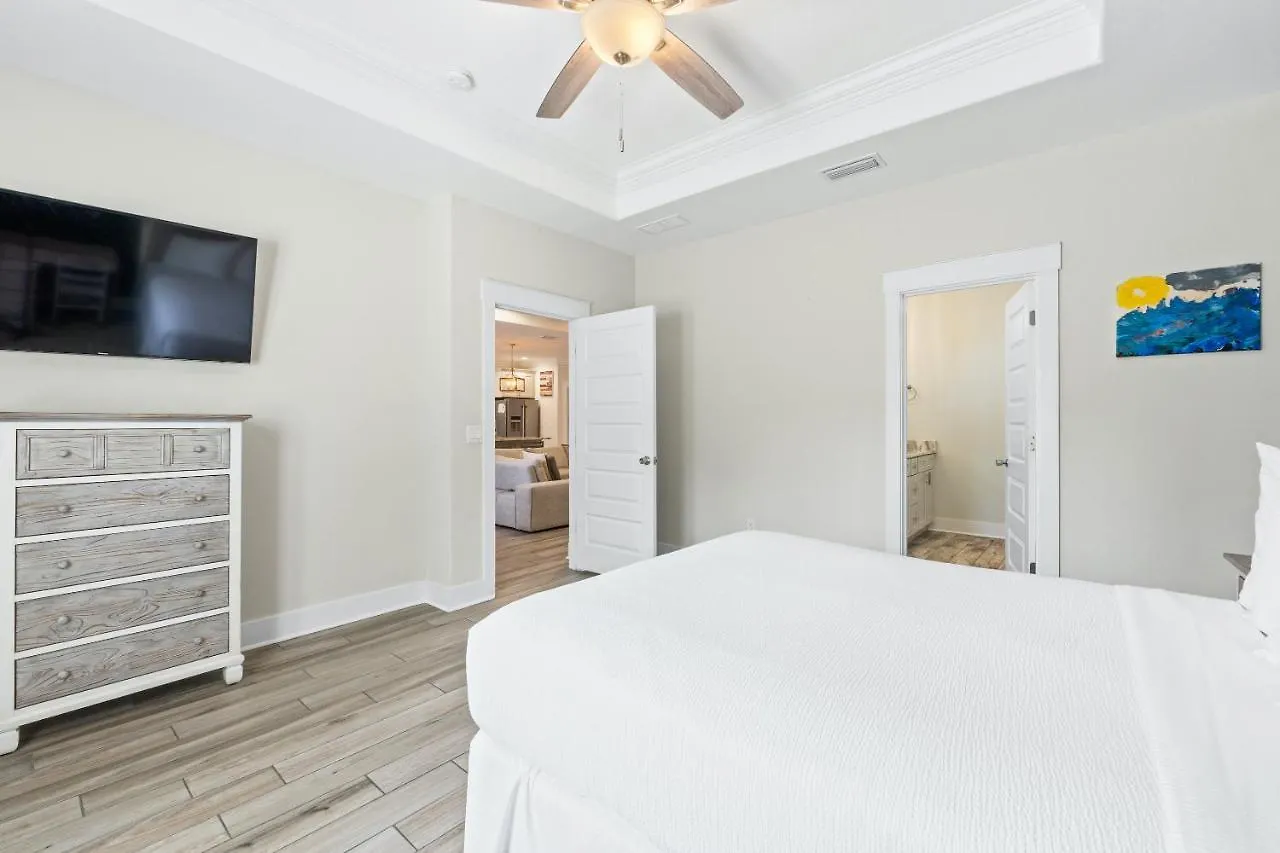 Pet Friendly Beach House - The Beach Getaway By Panhandle Getaways Panama City Beach