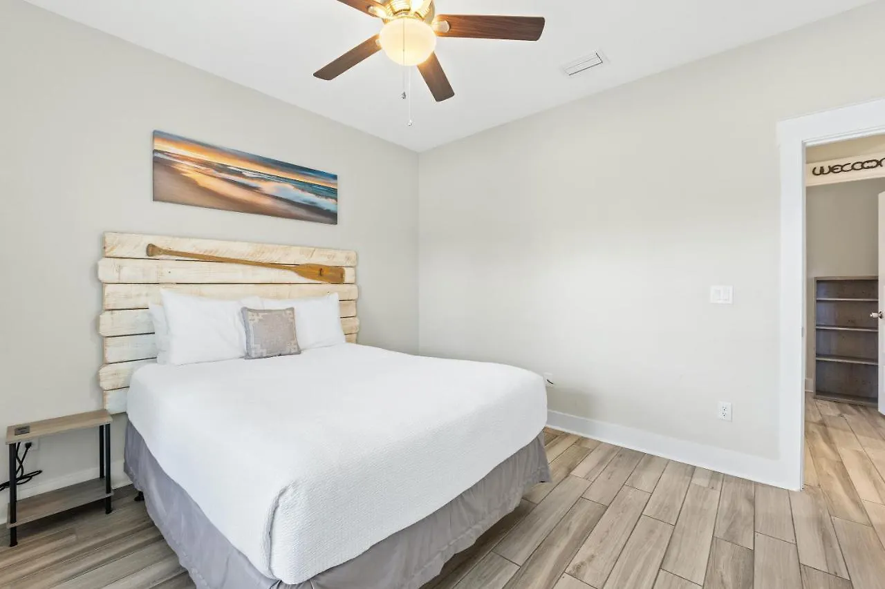 Nyaraló Pet Friendly Beach House - The Beach Getaway By Panhandle Getaways Panama City Beach