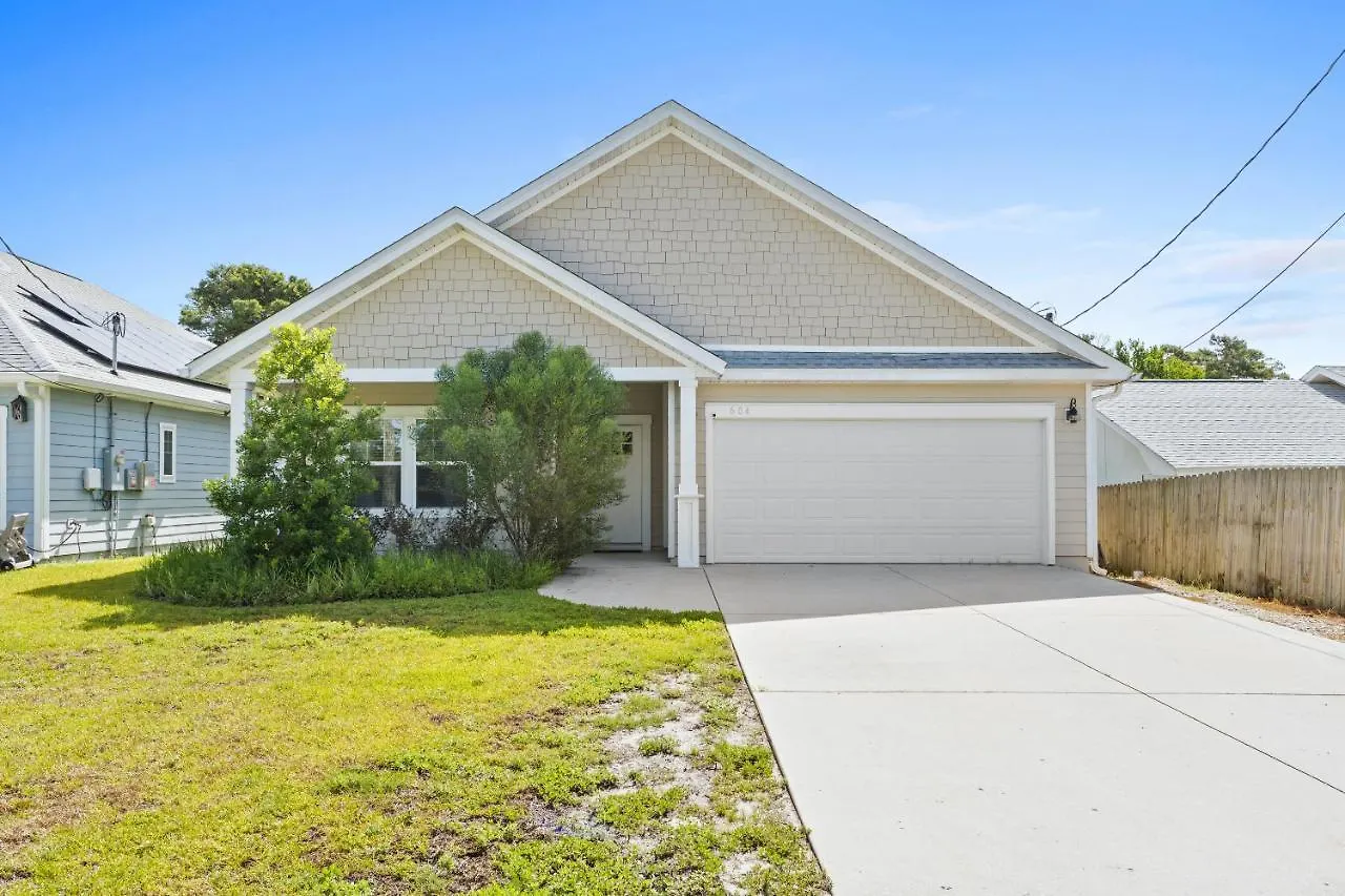 Nyaraló Pet Friendly Beach House - The Beach Getaway By Panhandle Getaways Panama City Beach