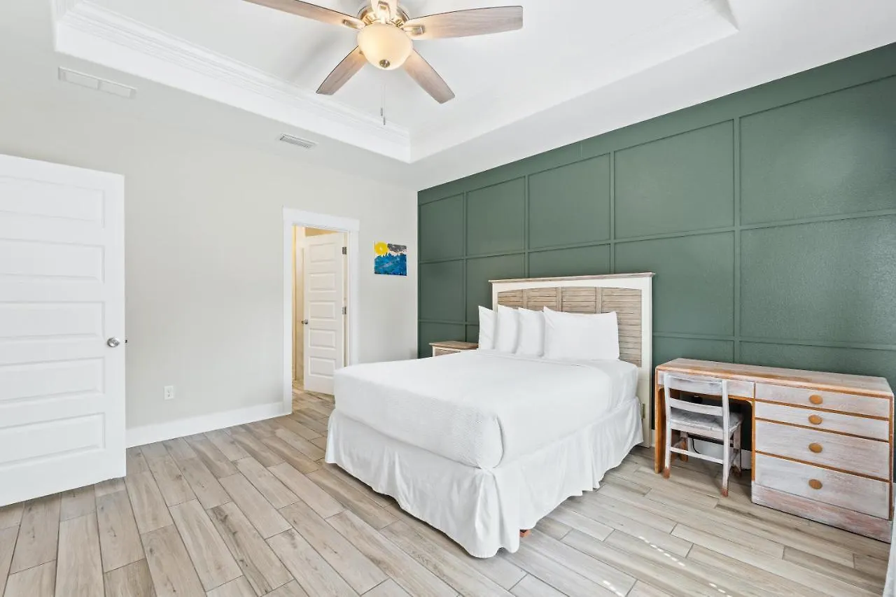 Nyaraló Pet Friendly Beach House - The Beach Getaway By Panhandle Getaways Panama City Beach